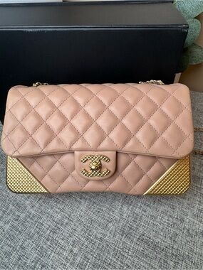 CHANEL Quilted Blush Pink Leather Shoulder Bag with Gold Hardware